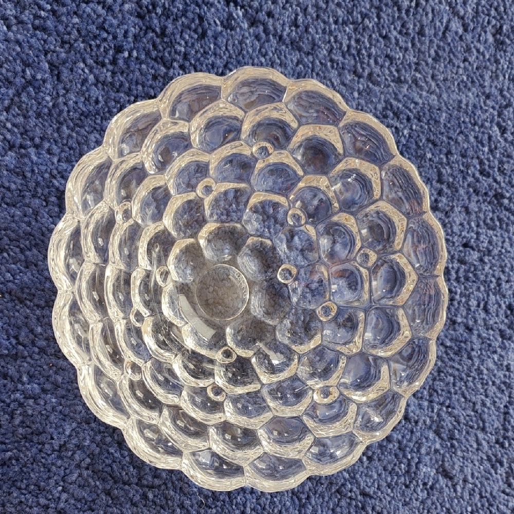 Orefors Raspberry Crystal Bowl - Picture 2 of 3
